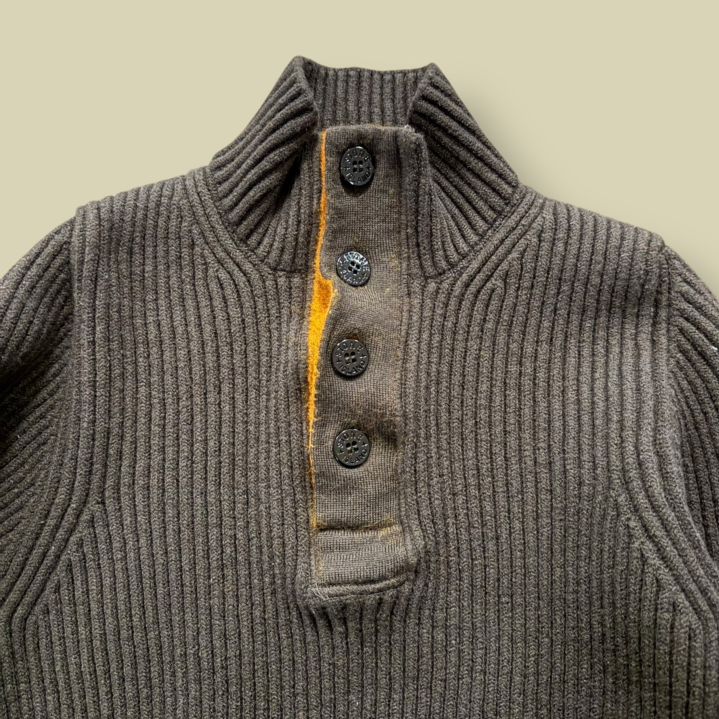 MAGLIONE 4 BOTTONI IN LANA MARRONE - S