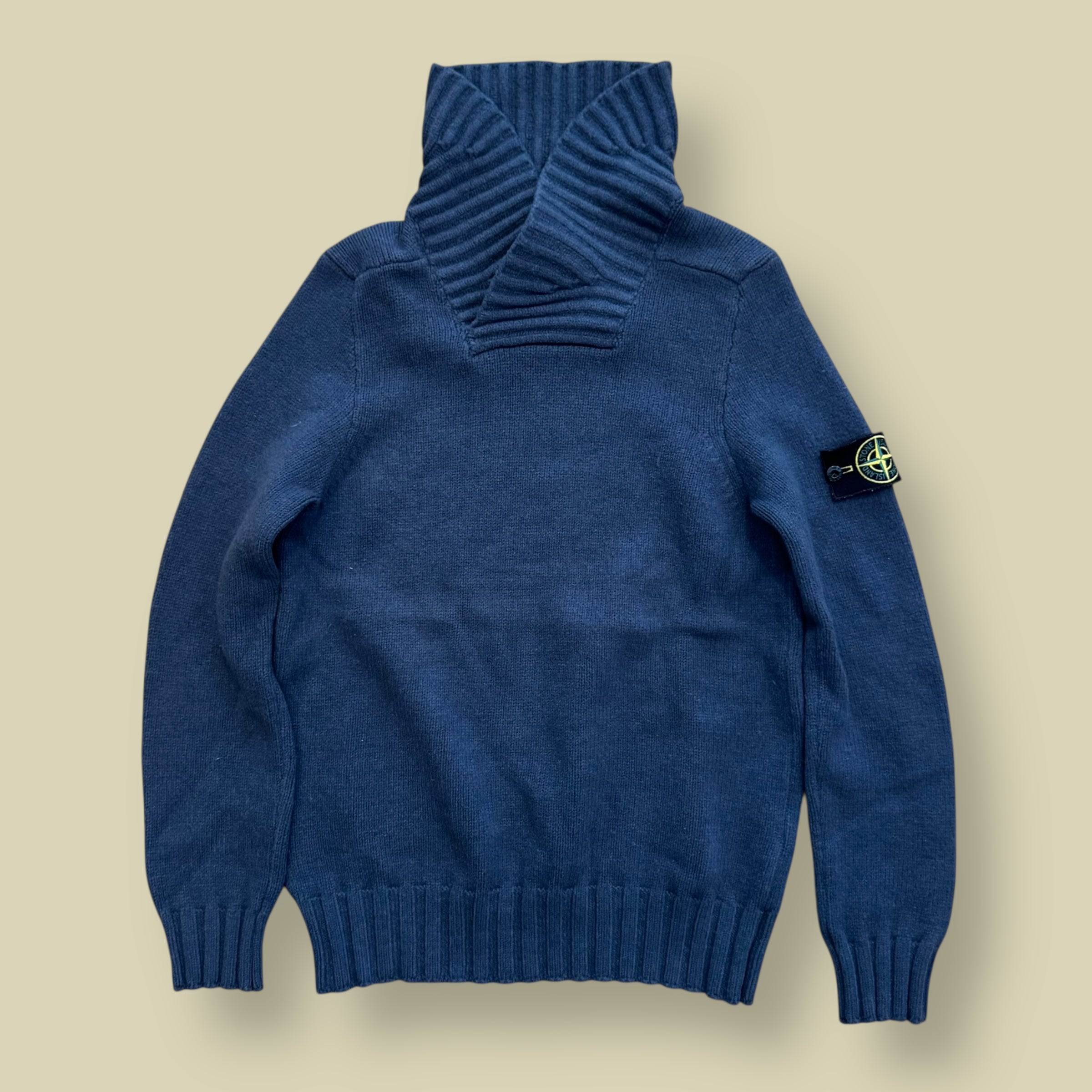 MAGLIONE COLLO ALTO BLU - L