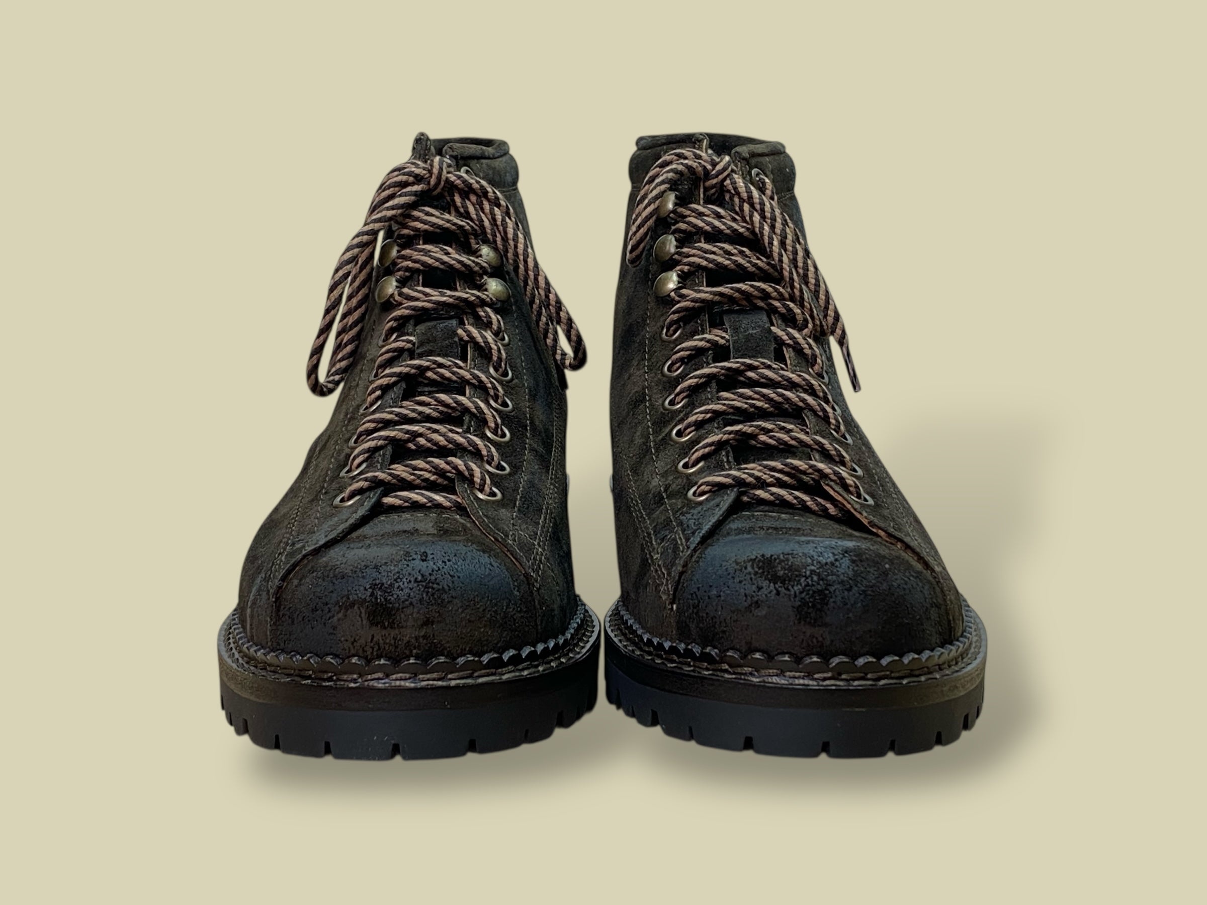 PARACADUTISTA DARK BROWN  WAXED SUEDE