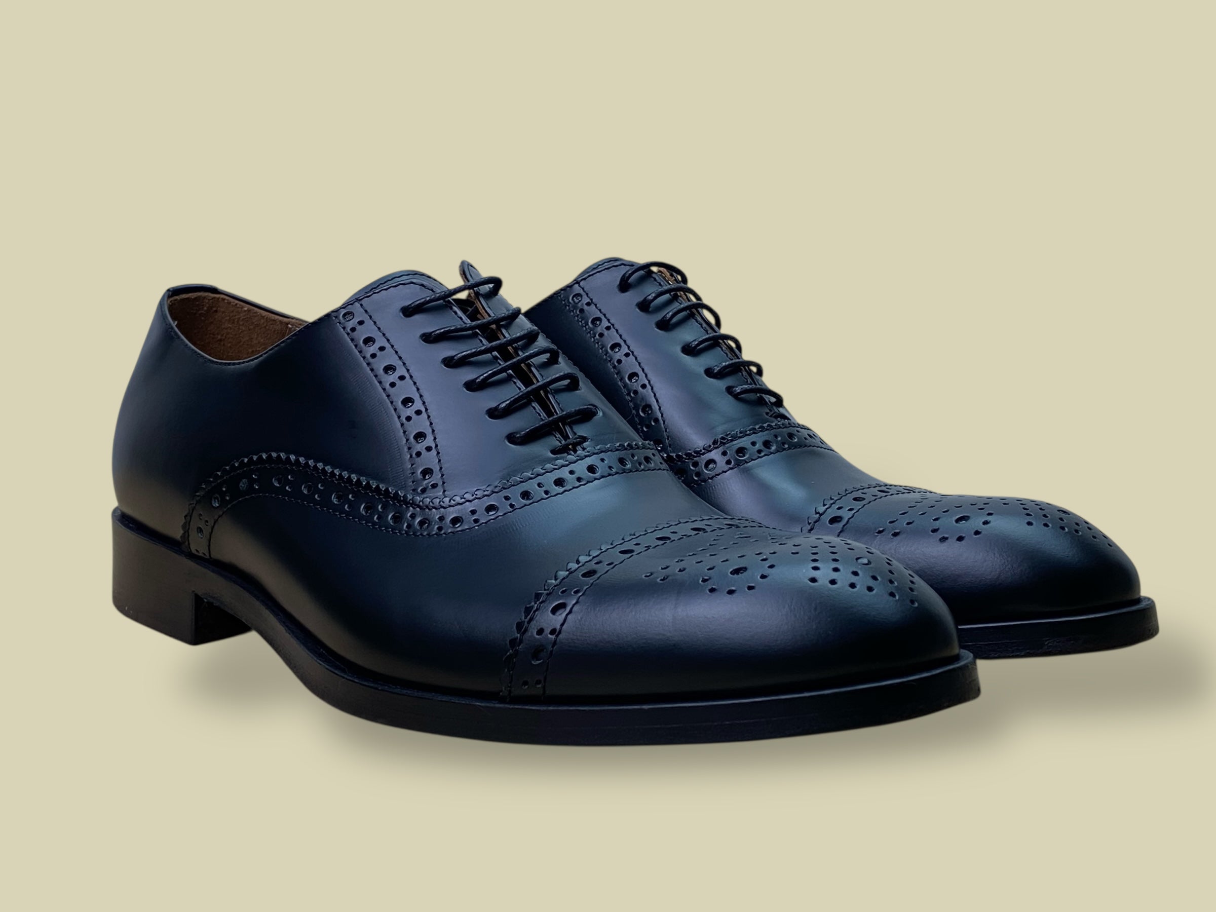 OXFORD BROGUE BLACK BOOKBINDER CALF
